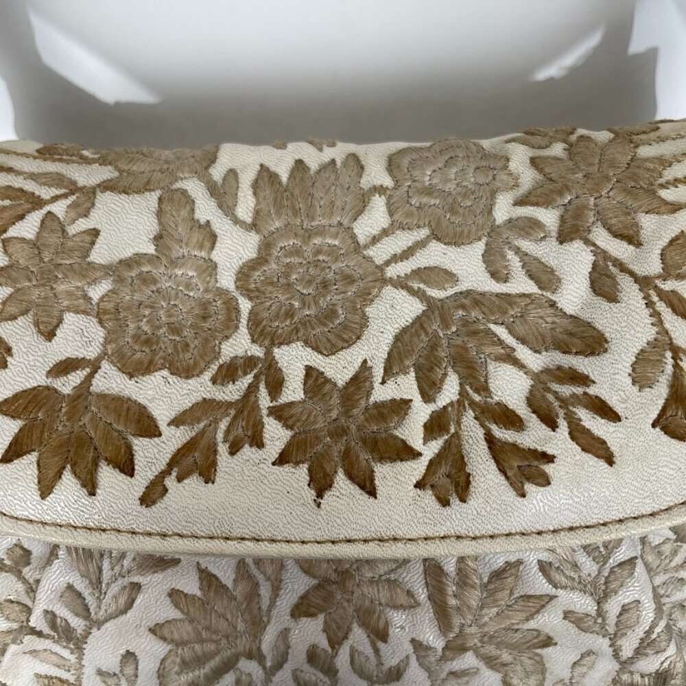 Vintage Cream and Brown Leather Embroidered Floral Purse - Picture 10 of 12